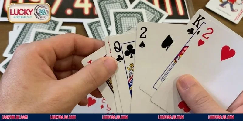 Chi tiết cách chơi bài sâm dành cho newbie